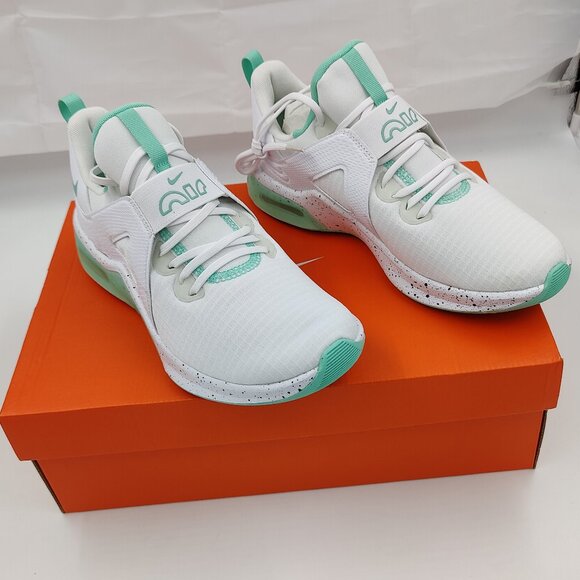 Nike Air Max Bella Women's Size 8 - Picture 1 of 8
